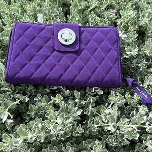 VERA BRADLEY RFID Turnlock Wallet Turn Lock CLASSIC plum purple Microfiber